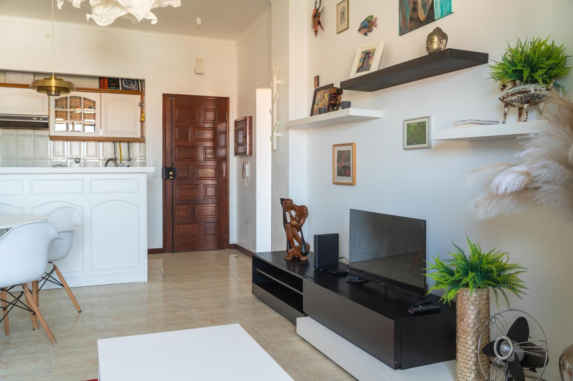 Sea View & Sundown, 150M From The Beach And Surf Spots Costa de Caparica Exterior foto